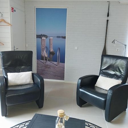 Vakantiehuisje Gelegen Op Een Kattensprong Van Veerse Meer En Noordzee! Kamperland Exterior foto